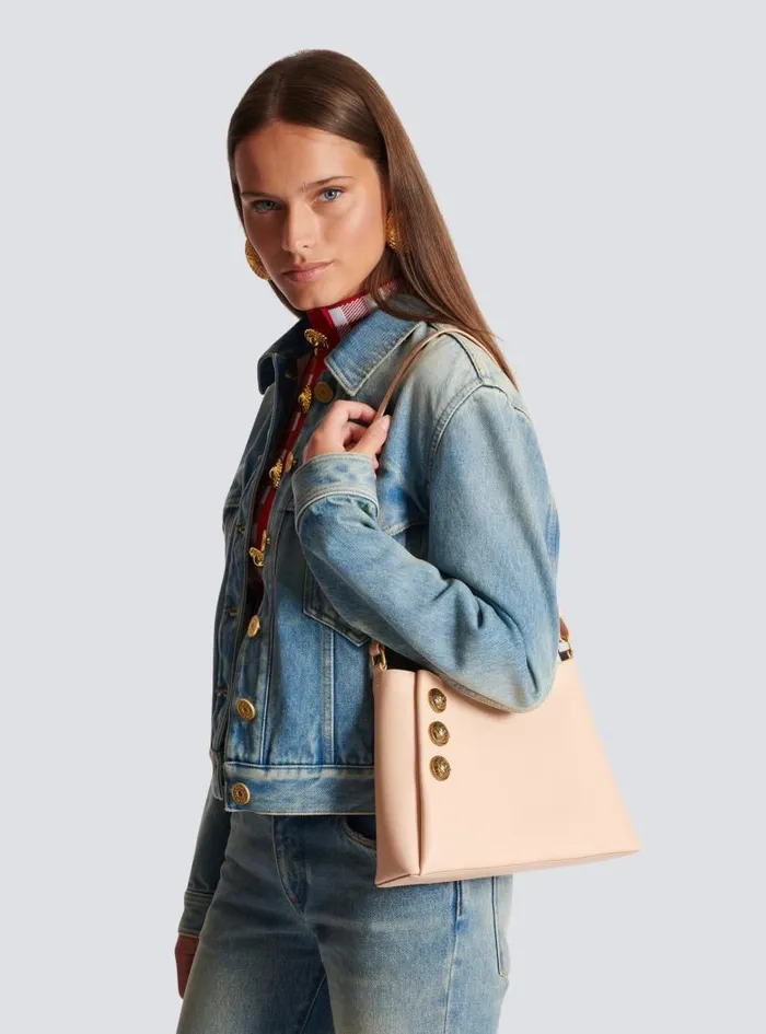 Balmain Shoulder Bags Women Emblme Handbag In Grained Leather Beige