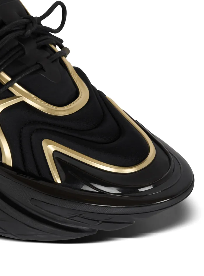 Balmain Sneakers Men Unicorn Wave Trainers In Neoprene And Calfskin Black