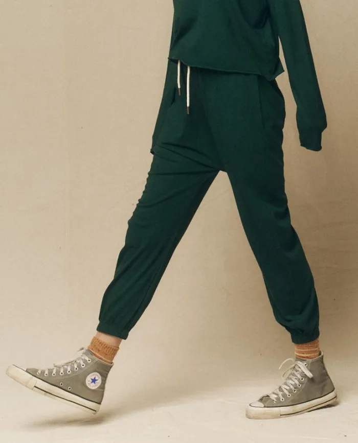 Bottoms Women039s The Great The Jersey Jogger Pant Green Grove