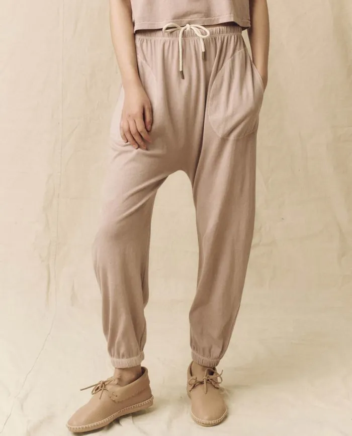 Bottoms Women039s The Great The Jersey Jogger Pant Soft Lilac