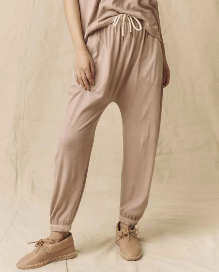 Bottoms Women039s The Great The Jersey Jogger Pant Soft Lilac