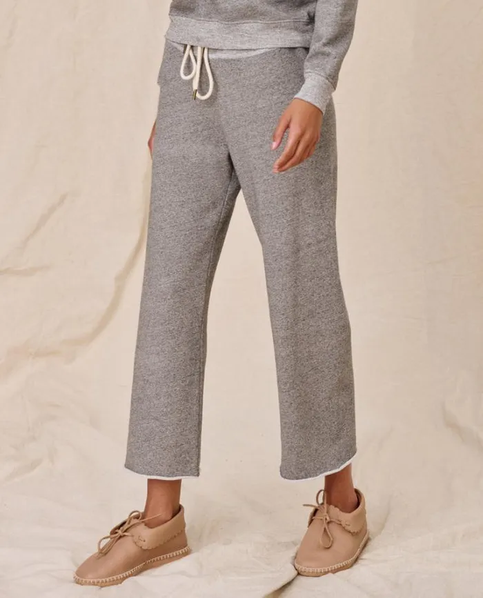 Bottoms Women039s The Great The Wide Leg Cropped Sweatpant Varsity Grey