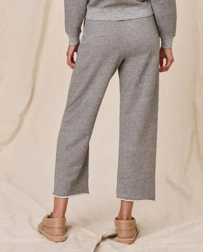 Bottoms Women039s The Great The Wide Leg Cropped Sweatpant Varsity Grey