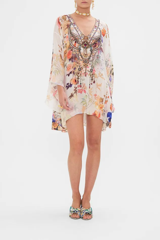 Camilla Kaftans Raglan Sleeve Flared Kaftan Friends With Frescos 8211 Womens Camilla Kaftans Raglan Sleeve Flared Kaftan Friends With Frescos 8211 Womens