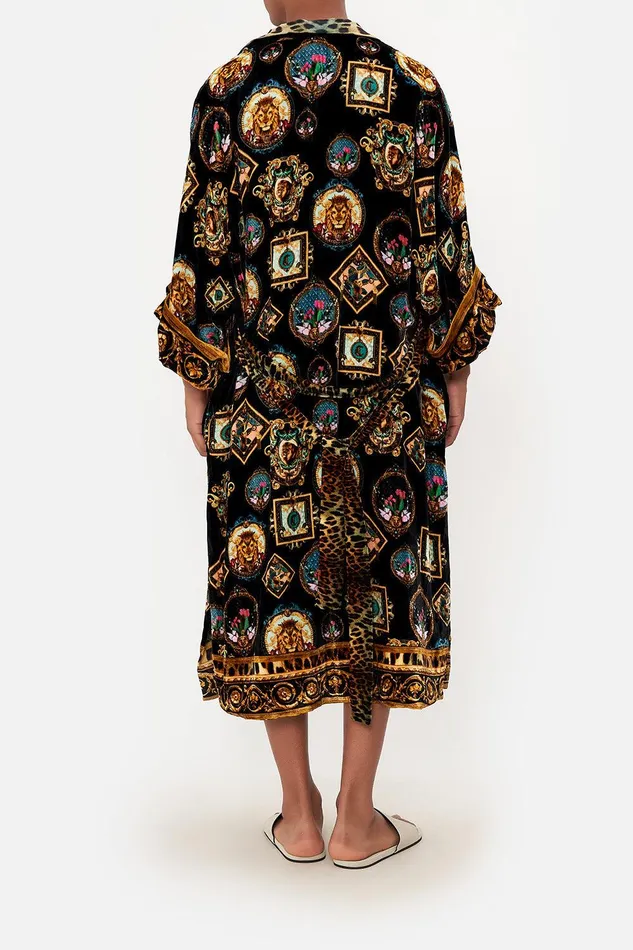 Camilla Outerwear Long Line Reversible Robe Fearless Felis 8211 Mens Camilla Outerwear Long Line Reversible Robe Fearless Felis 8211 Mens