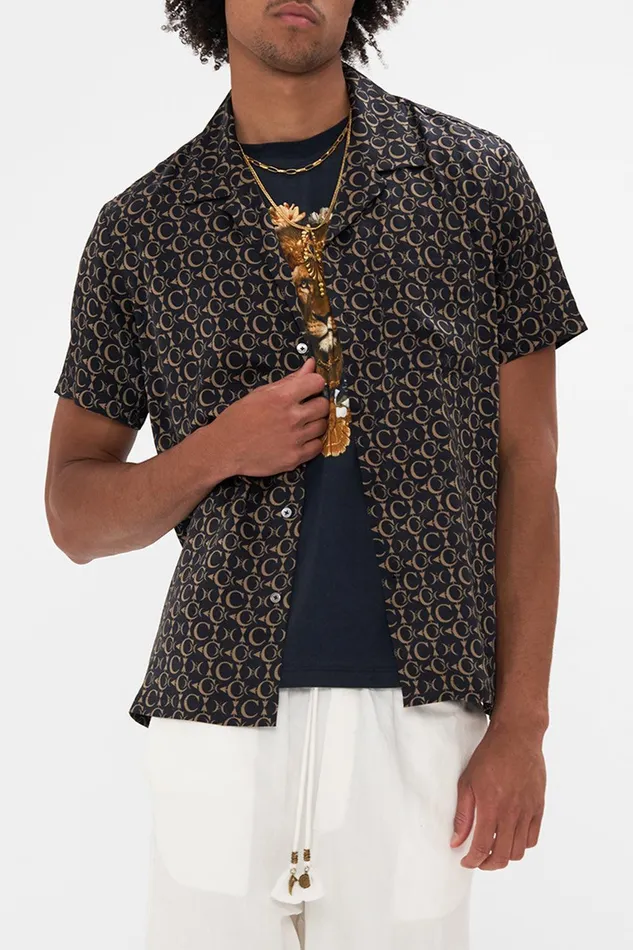 Camilla Shirts Short Sleeve Camp Collared Shirt A Night At The Opera 8211 Mens Camilla Shirts Short Sleeve Camp Collared Shirt A Night At The Opera 8211 Mens