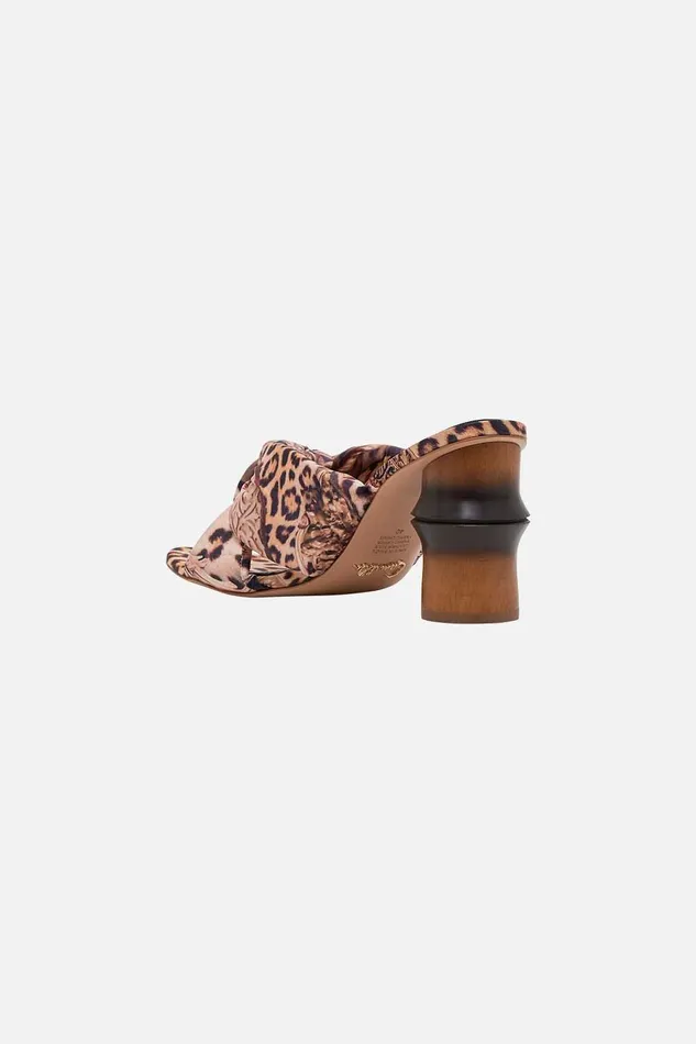 Camilla Shoes Audrey Knotted Mid Heel Standing Ovation 8211 Accessories Camilla Shoes Audrey Knotted Mid Heel Standing Ovation 8211 Accessories