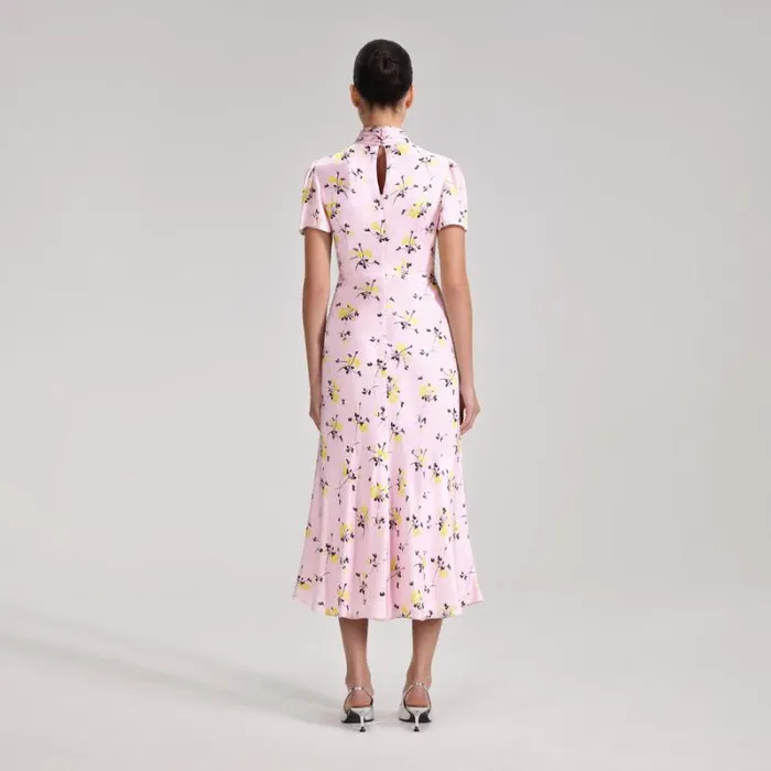 Dresses Woman SelfPortrait Pink Floral Print Tiered Midi Dress Dresses Woman SelfPortrait Pink Floral Print Tiered Midi Dress