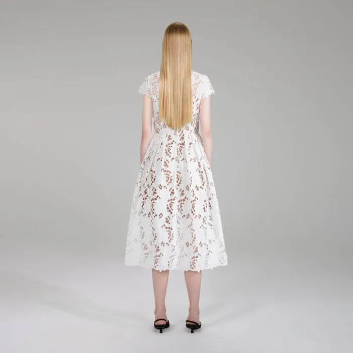 Dresses Woman SelfPortrait White 3D Cotton Lace Maxi Dress Dresses Woman SelfPortrait White 3D Cotton Lace Maxi Dress