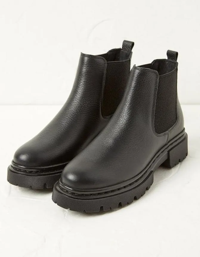 Fatface Boots Laura Chelsea Boots Black 8211 Women