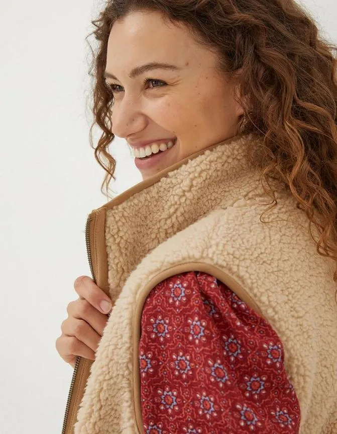 Fatface Coats and Jackets Murphy Fleece Gilet Ivory 8211 Women