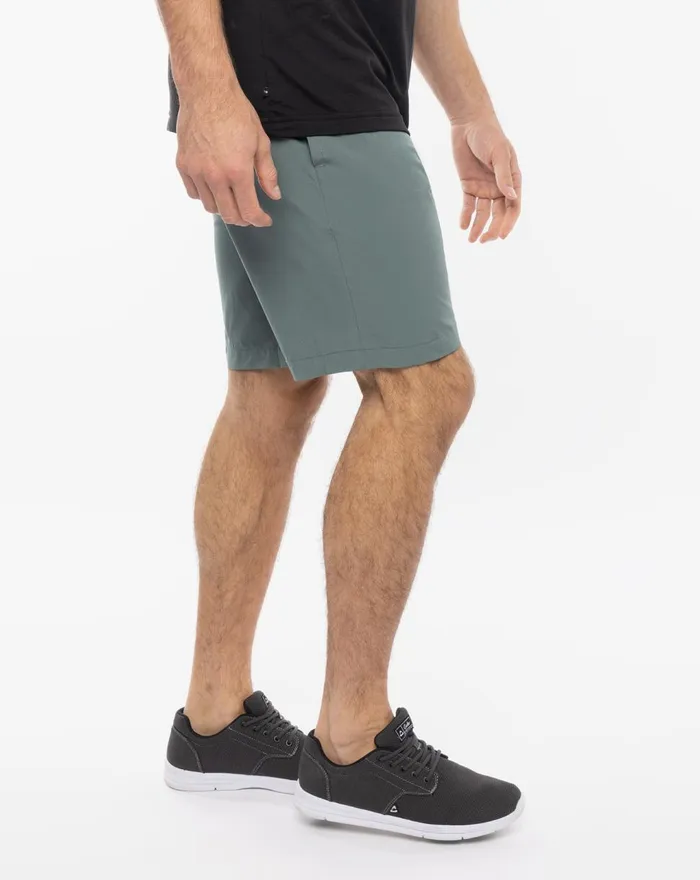 Men Shorts TravisMathew LUCKY HAND SHORT Balsam Green