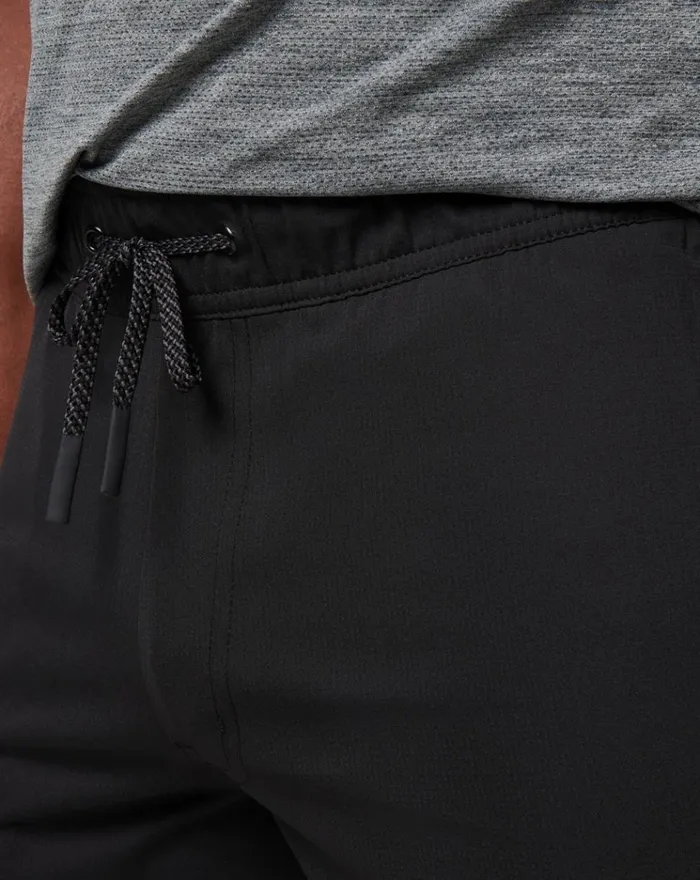 Men Shorts TravisMathew WANDERLUST EWAIST SHORT Black