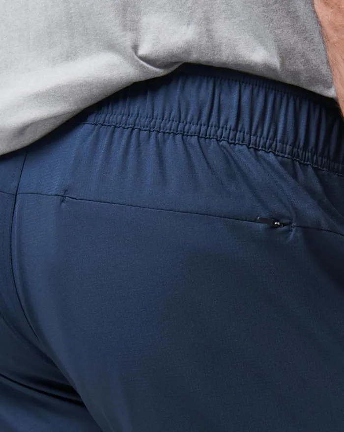 Men Shorts TravisMathew WANDERLUST EWAIST SHORT Mood Indigo