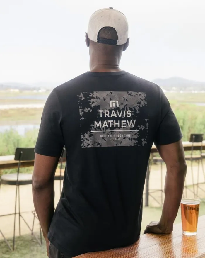 Men Tees TravisMathew ACTION PLAN TEE Black Men Tees TravisMathew ACTION PLAN TEE Black