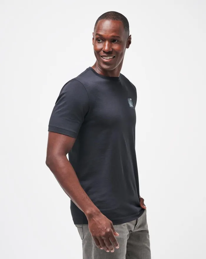 Men Tees TravisMathew ANCIENT ROYALS TEE Black Men Tees TravisMathew ANCIENT ROYALS TEE Black