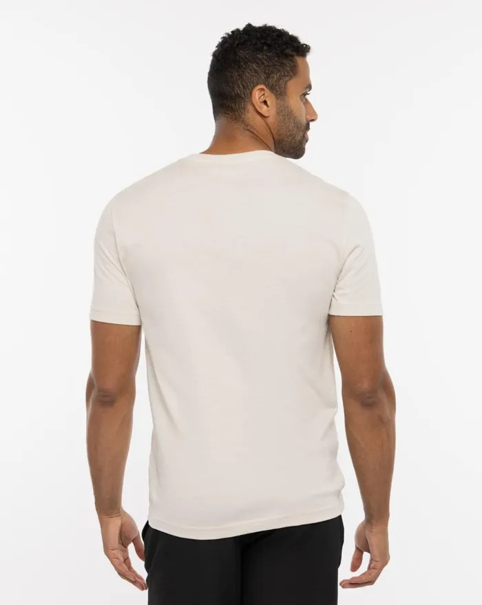 Men Tees TravisMathew HIDDEN PURPOSE TEE Moonbeam Men Tees TravisMathew HIDDEN PURPOSE TEE Moonbeam