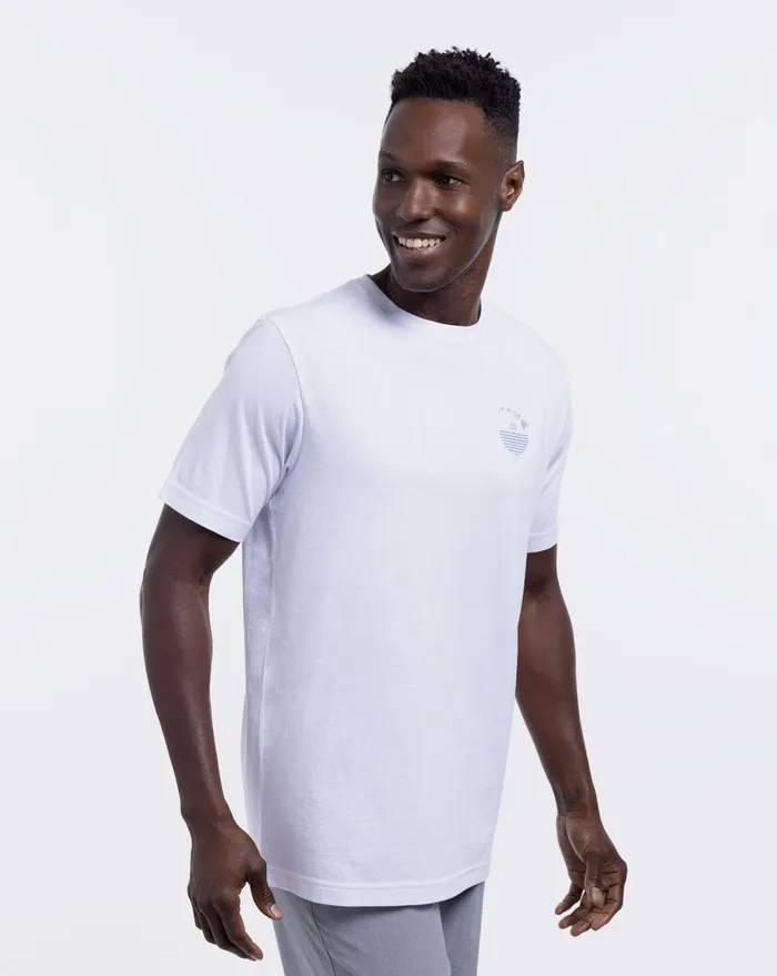 Men Tees TravisMathew HILLTOP TRAIL TEE White Men Tees TravisMathew HILLTOP TRAIL TEE White