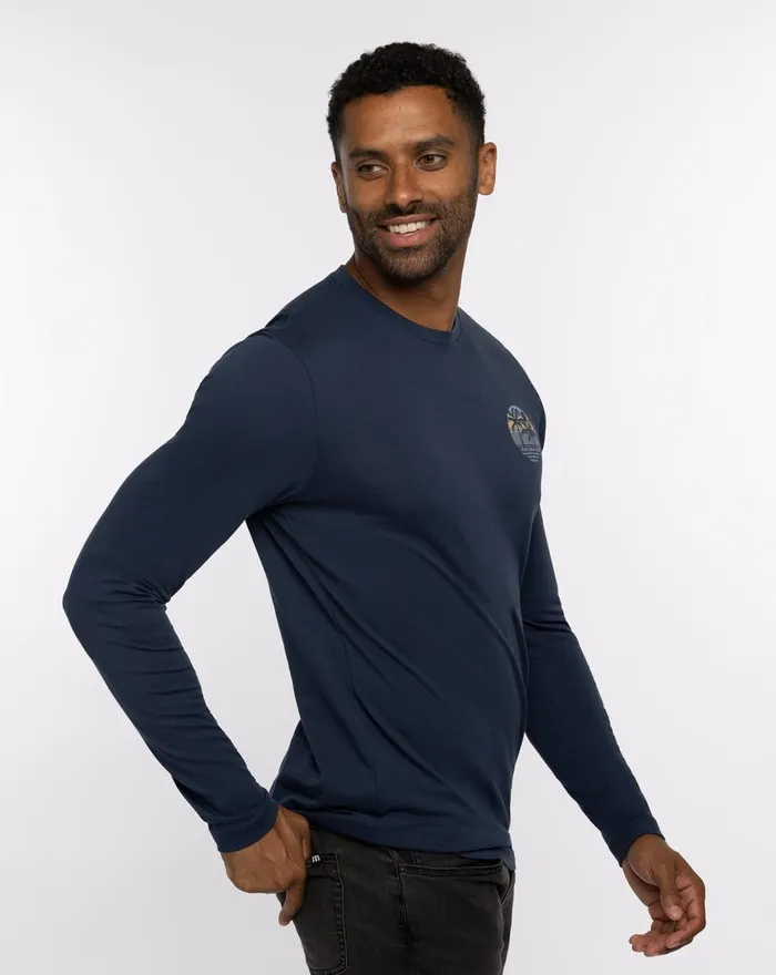 Men Tees TravisMathew ROSARITO TEE Dress Blues Men Tees TravisMathew ROSARITO TEE Dress Blues