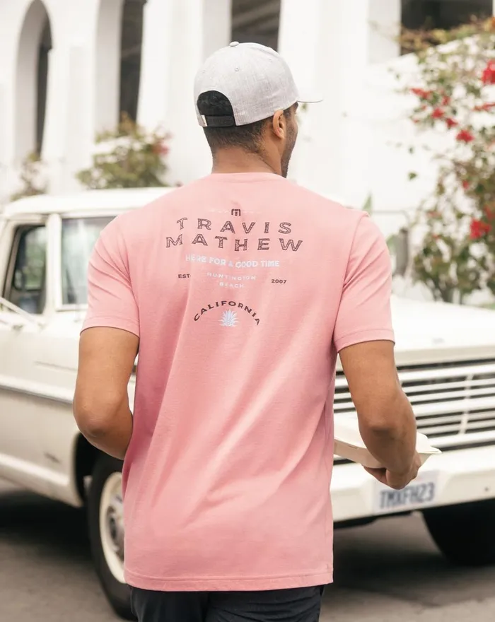 Men Tees TravisMathew SHORE EXCURSION TEE Dusty Rose Men Tees TravisMathew SHORE EXCURSION TEE Dusty Rose