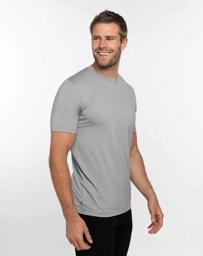 Men Tees TravisMathew THE CREW TEE Heather Medium Grey