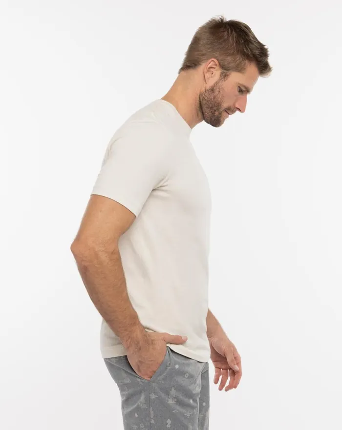 Men Tees TravisMathew WASTING TIME TEE Moonbeam Men Tees TravisMathew WASTING TIME TEE Moonbeam