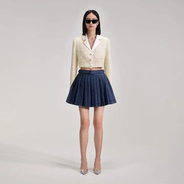 Outerwear Woman SelfPortrait White Boucle Crop Jacket Outerwear Woman SelfPortrait White Boucle Crop Jacket