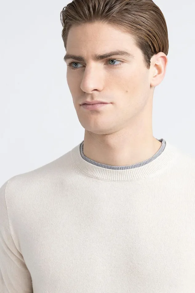 Peserico Knitwear Man Wool Silk And Cashmere Yarn Sweater Barley Peserico Knitwear Man Wool Silk And Cashmere Yarn Sweater Barley