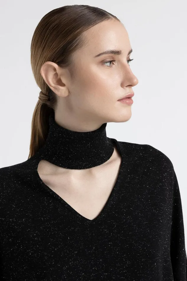 Peserico Knitwear Woman Wool And Viscose V Neck Sweater Black Peserico Knitwear Woman Wool And Viscose V Neck Sweater Black