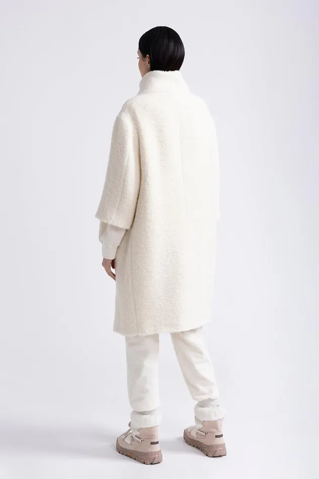 Peserico Outerwear Woman Boucl Wool And Alpaca Coat Natural White Peserico Outerwear Woman Boucl Wool And Alpaca Coat Natural White