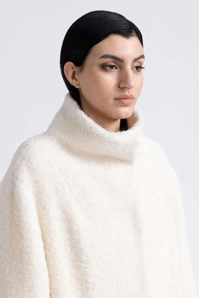 Peserico Outerwear Woman Boucl Wool And Alpaca Coat Natural White Peserico Outerwear Woman Boucl Wool And Alpaca Coat Natural White