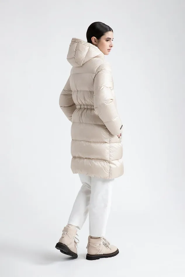 Peserico Outerwear Woman Midi Goose Down Jacket With Hood Barley Peserico Outerwear Woman Midi Goose Down Jacket With Hood Barley