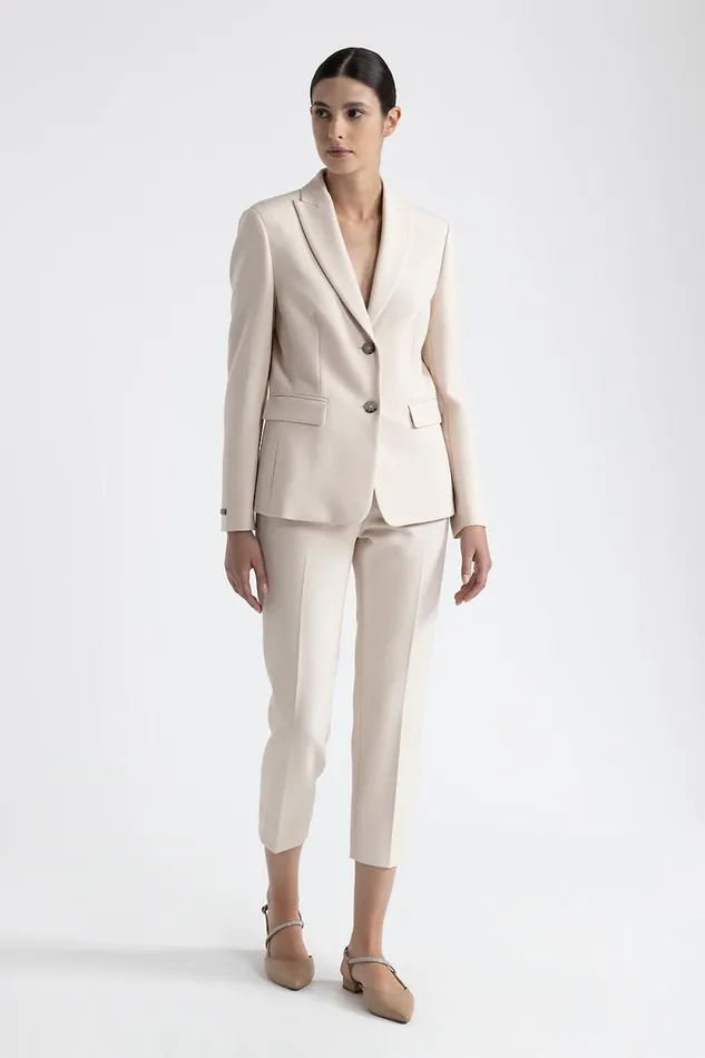 Peserico Suits And Sets Woman TwoWay Stretch Fabric Cigarette Trousers Barley Peserico Suits And Sets Woman TwoWay Stretch Fabric Cigarette Trousers Barley