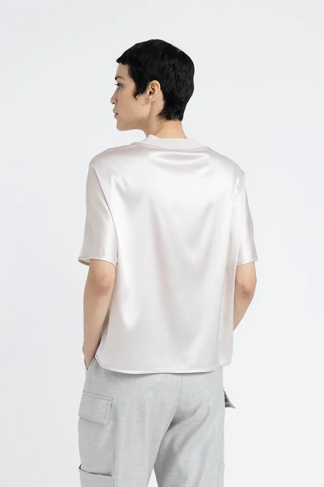 Peserico Tops And TShirts Woman Silk Satin Crew Neck TShirt Pearl Beige Peserico Tops And TShirts Woman Silk Satin Crew Neck TShirt Pearl Beige