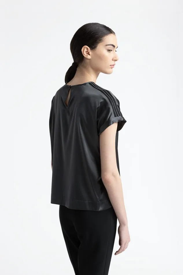 Peserico Tops And TShirts Woman Silk Satin TShirt With Punto Luce Trim Graphite Peserico Tops And TShirts Woman Silk Satin TShirt With Punto Luce Trim Graphite