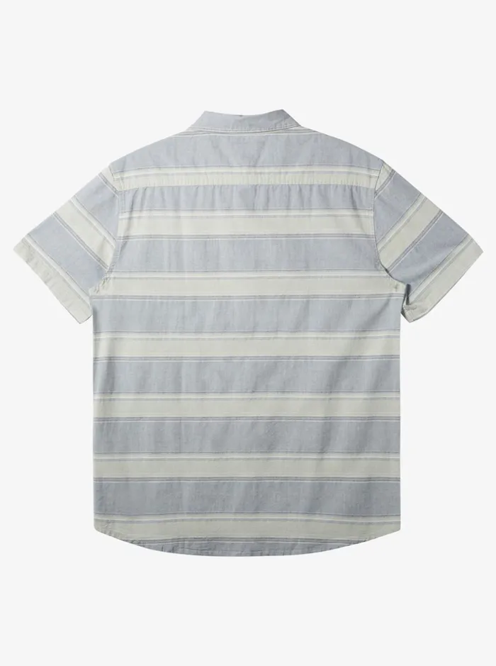 Shirts and Polos Men Quiksilver Cali Sunrise Short Sleeve Shirt Bering Sea Cali Shirts and Polos Men Quiksilver Cali Sunrise Short Sleeve Shirt Bering Sea Cali