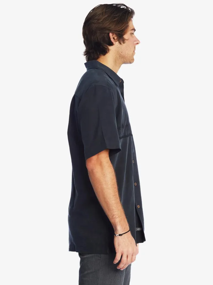 Shirts and Polos Men Quiksilver Waterman Waterman Tahiti Palms Premium AntiWrinkle Shirt Black Shirts and Polos Men Quiksilver Waterman Waterman Tahiti Palms Premium AntiWrinkle Shirt Black