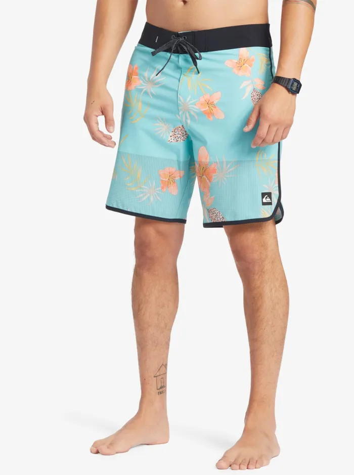 Shorts and Amphibians Men Quiksilver Highline Scallop 19034 Boardshorts Blue Radiance Shorts and Amphibians Men Quiksilver Highline Scallop 19034 Boardshorts Blue Radiance