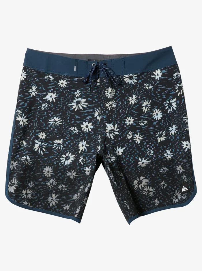 Shorts and Amphibians Men Quiksilver Highline Scallop 19034 Boardshorts Midnight Navy Shorts and Amphibians Men Quiksilver Highline Scallop 19034 Boardshorts Midnight Navy