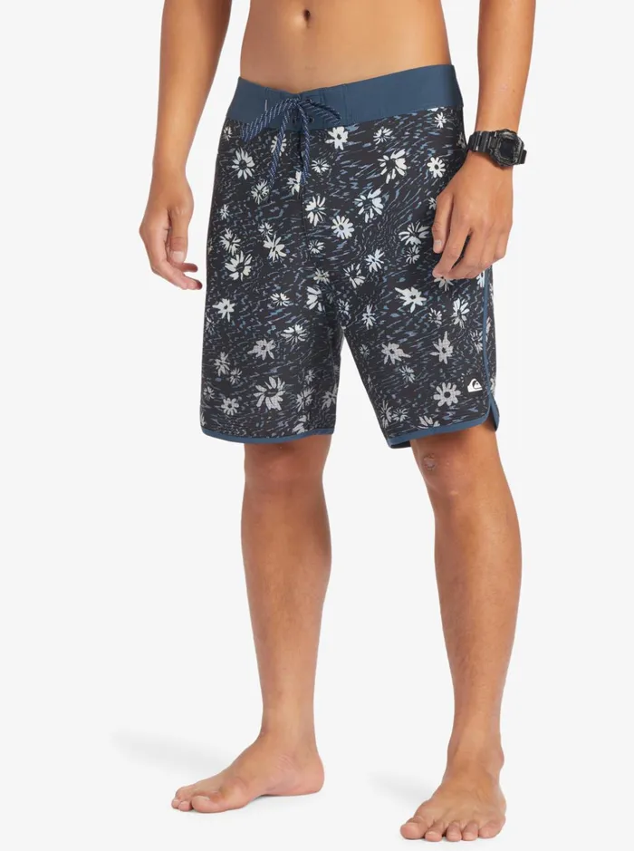 Shorts and Amphibians Men Quiksilver Highline Scallop 19034 Boardshorts Midnight Navy Shorts and Amphibians Men Quiksilver Highline Scallop 19034 Boardshorts Midnight Navy