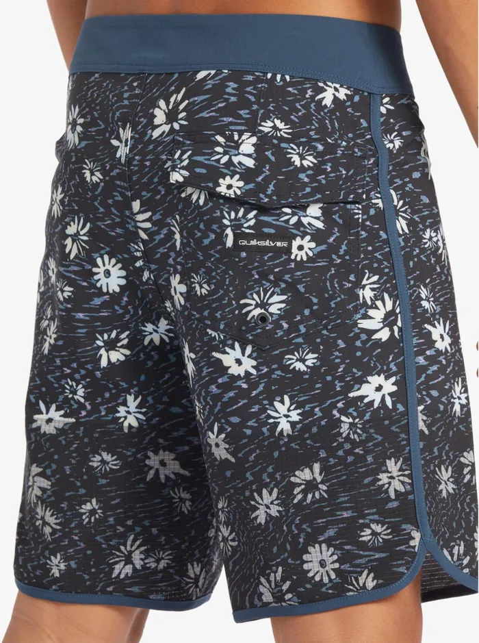 Shorts and Amphibians Men Quiksilver Highline Scallop 19034 Boardshorts Midnight Navy Shorts and Amphibians Men Quiksilver Highline Scallop 19034 Boardshorts Midnight Navy