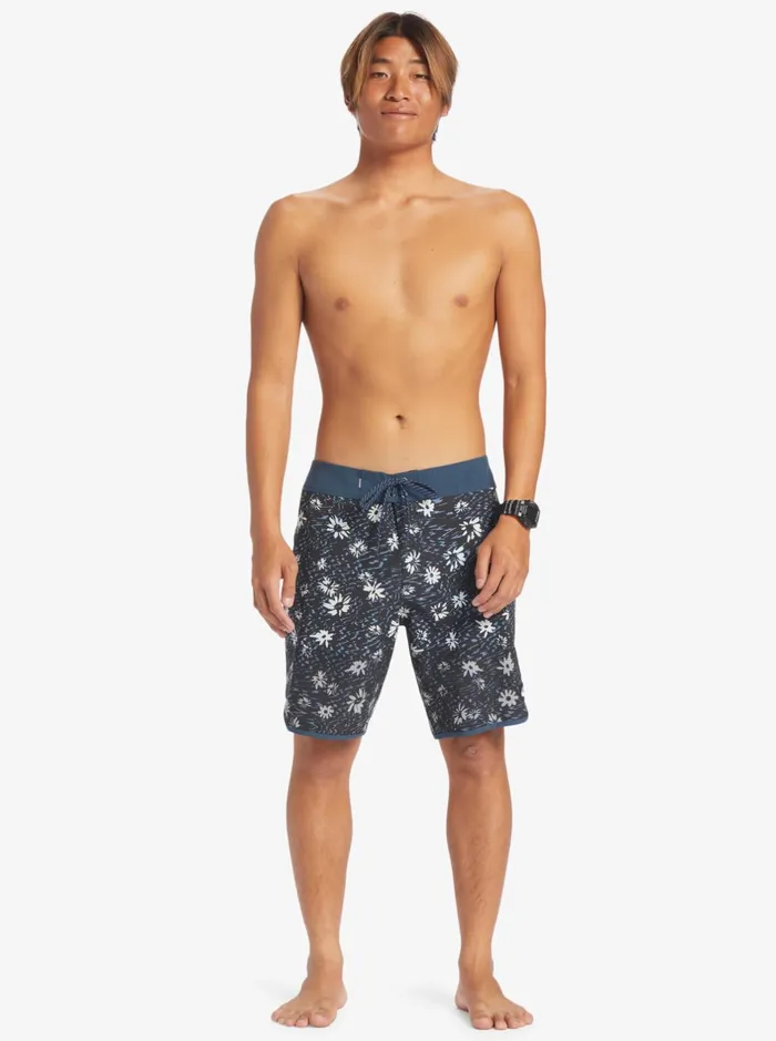 Shorts and Amphibians Men Quiksilver Highline Scallop 19034 Boardshorts Midnight Navy Shorts and Amphibians Men Quiksilver Highline Scallop 19034 Boardshorts Midnight Navy