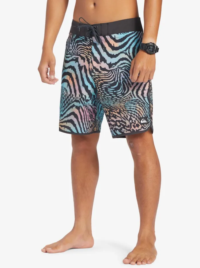 Shorts and Amphibians Men Quiksilver Highline Scallop 19034 Boardshorts Tarmac Shorts and Amphibians Men Quiksilver Highline Scallop 19034 Boardshorts Tarmac
