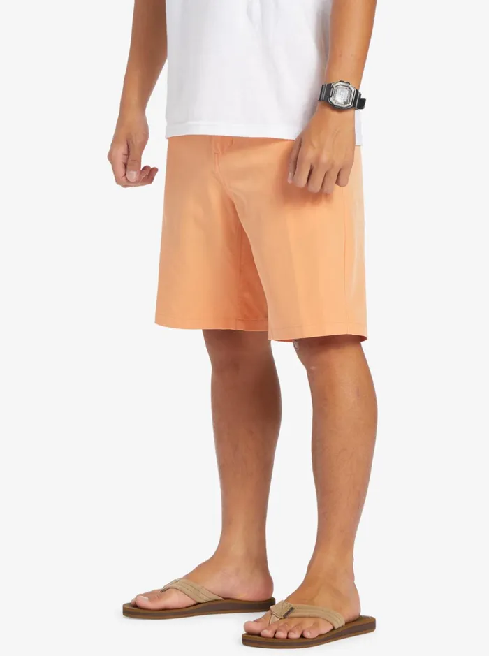 Shorts and Amphibians Men Quiksilver Ocean Union Amphibian 20034 Hybrid Shorts Copper Tan Shorts and Amphibians Men Quiksilver Ocean Union Amphibian 20034 Hybrid Shorts Copper Tan