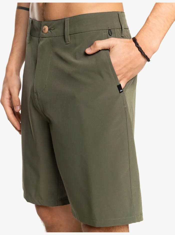 Shorts and Amphibians Men Quiksilver Ocean Union Amphibian 20034 Hybrid Shorts Grape Leaf Shorts and Amphibians Men Quiksilver Ocean Union Amphibian 20034 Hybrid Shorts Grape Leaf