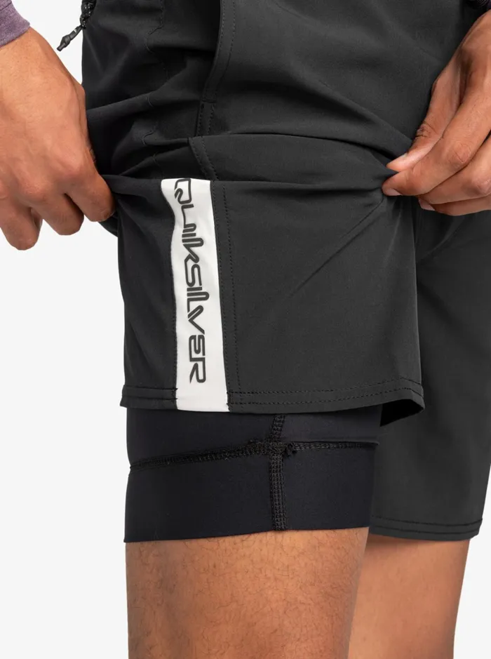 Shorts and Amphibians Men Quiksilver Omni 17034 Training Shorts Black Shorts and Amphibians Men Quiksilver Omni 17034 Training Shorts Black