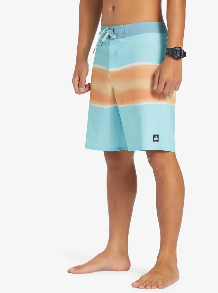 Shorts and Amphibians Men Quiksilver Surfsilk Air Brush 19034 Boardshorts Angel Blue Shorts and Amphibians Men Quiksilver Surfsilk Air Brush 19034 Boardshorts Angel Blue