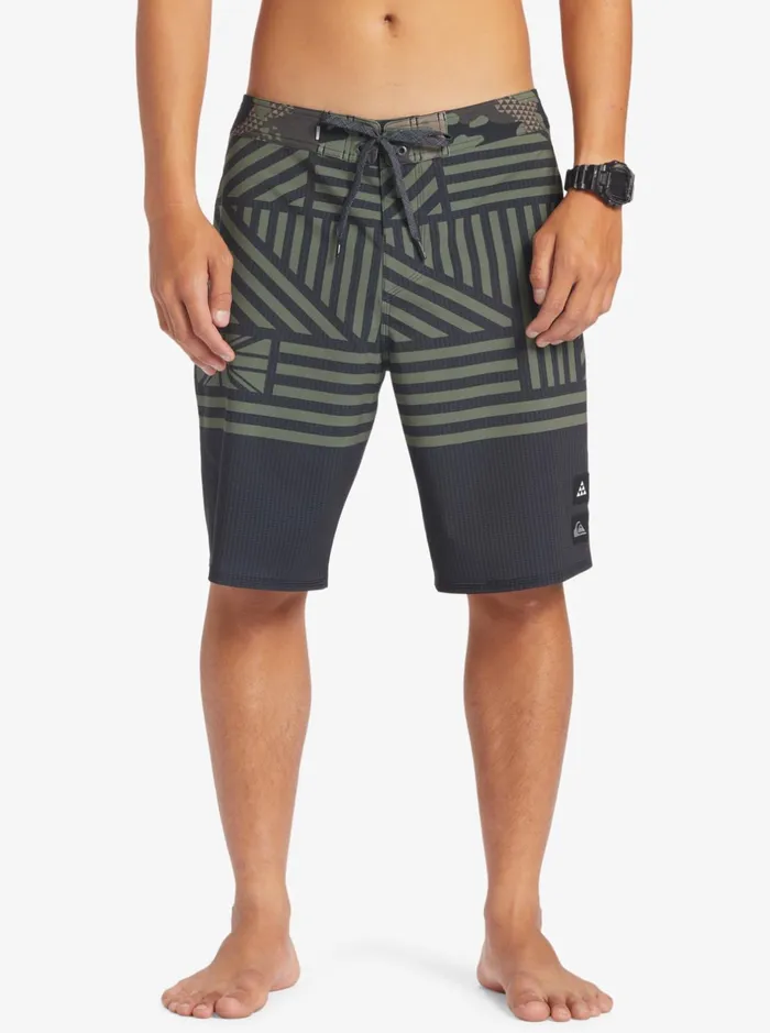 Shorts and Amphibians Men Quiksilver Surfsilk Hawaii Flag 20 20034 Boardshorts Black Shorts and Amphibians Men Quiksilver Surfsilk Hawaii Flag 20 20034 Boardshorts Black