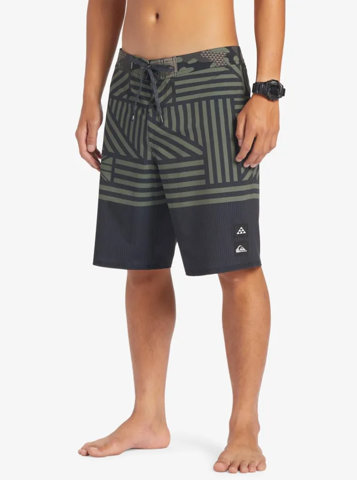 Shorts and Amphibians Men Quiksilver Surfsilk Hawaii Flag 20 20034 Boardshorts Black Shorts and Amphibians Men Quiksilver Surfsilk Hawaii Flag 20 20034 Boardshorts Black