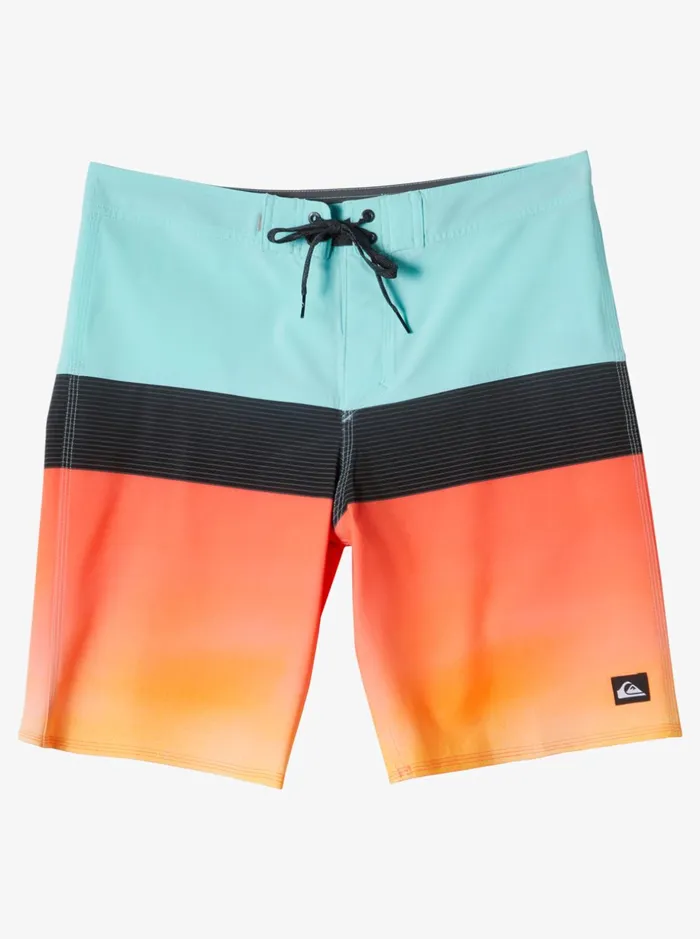 Shorts and Amphibians Men Quiksilver Surfsilk Panel 20034 Boardshorts Angel Blue